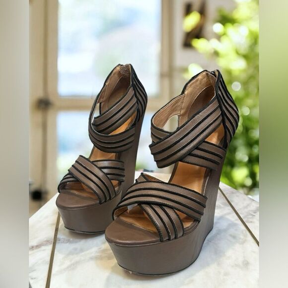 L.A.M.B. Y2K 90s Bernadette Leather Sandals Wedges Heels Size 7.5 - Picture 14 of 15